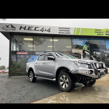 Load image into Gallery viewer, Deluxe Commercial Bull Bar to suit Isuzu D-Max 8/2019 onwards BBCD074