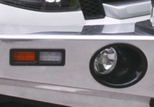 Load image into Gallery viewer, Polished Alloy Bull Bar - Ford Ranger PX BBA038