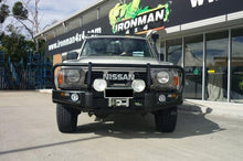 Load image into Gallery viewer, Deluxe Commercial Bull Bar - Nissan Patrol Y60 GQ Wagon and Coil Cab BBCD010