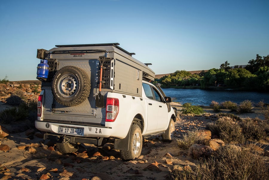 Alucab Dual Cab Canopy Camper Deluxe Unit - Silver AC-CC-DLX-DC-S-P