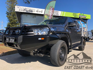 Commercial Bull Bar - Toyota Hilux Revo 2015 to 4/2018 (Suits Wide Body Models Only - Hi-Rider 4x2/Dual Cab 4x4/Extra Cab 4x4 Workmate SR and SR5) BBC051