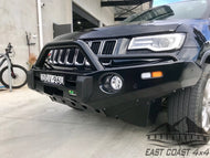 Deluxe Commercial Bull Bar - Jeep Grand Cherokee WK2 - Suits Diesel Laredo without Quadra-Lift Suspension BBCD052