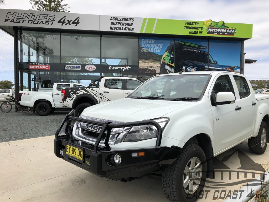 Deluxe Commercial Bull Bar - Isuzu D-Max 6/2012 to 1/2017 (Will not fit Narrow Body) BBCD041