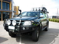 Deluxe Commercial Bull Bar - Toyota Hilux Vigo 3/2005 to 9/2011 BBCD002